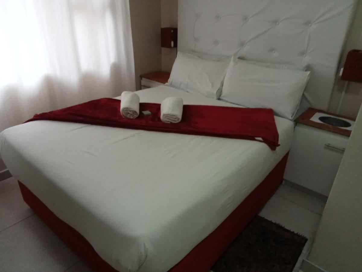 Emampingeni Lodge Bizana Kültér fotó