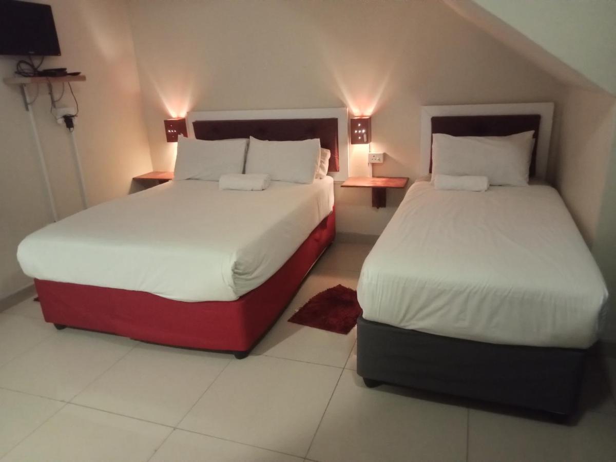 Emampingeni Lodge Bizana Kültér fotó