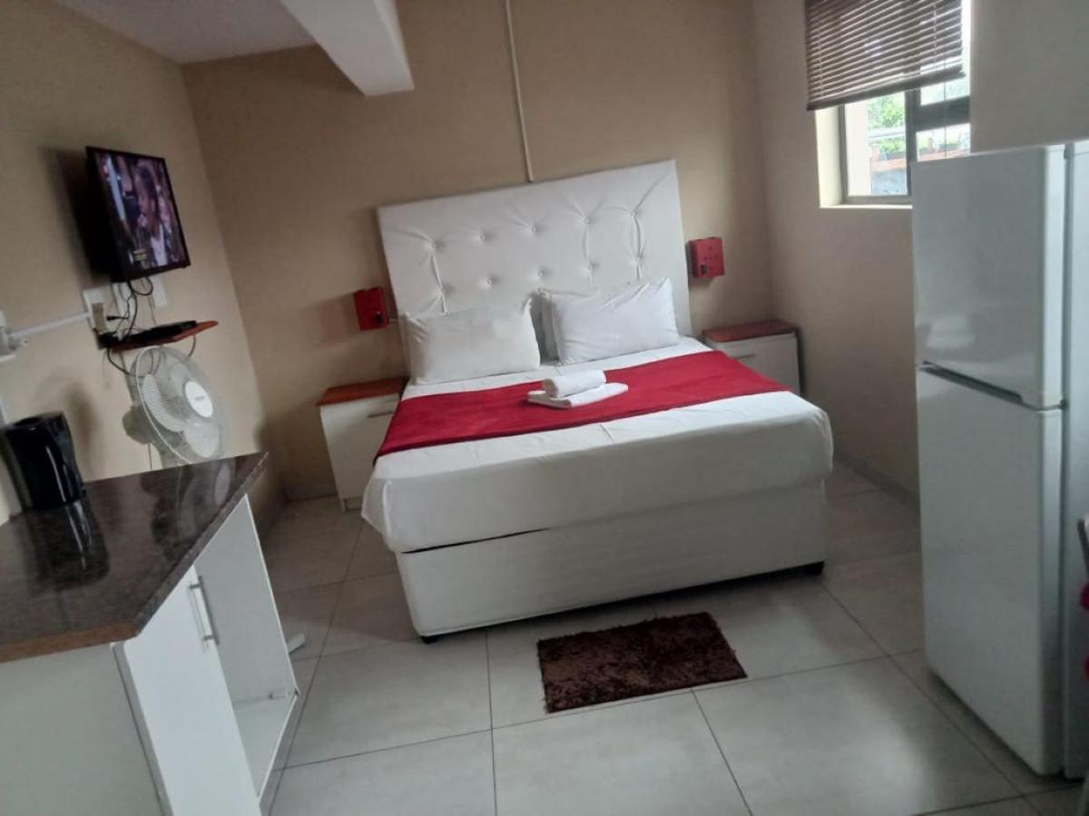 Emampingeni Lodge Bizana Kültér fotó