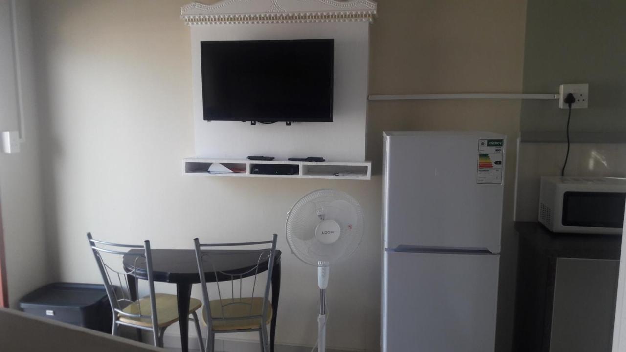 Emampingeni Lodge Bizana Kültér fotó